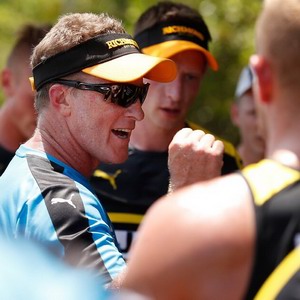 Coach Damien Hardwick